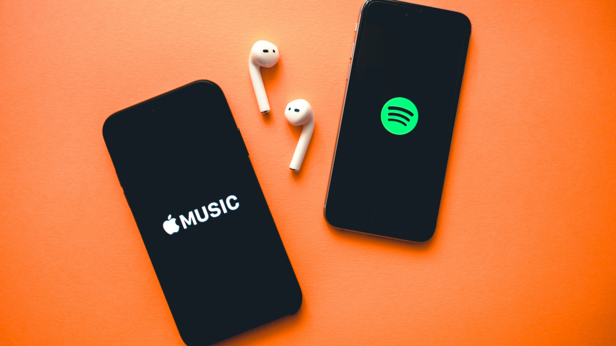 كيفية الاختيار بين Spotify وApple Music