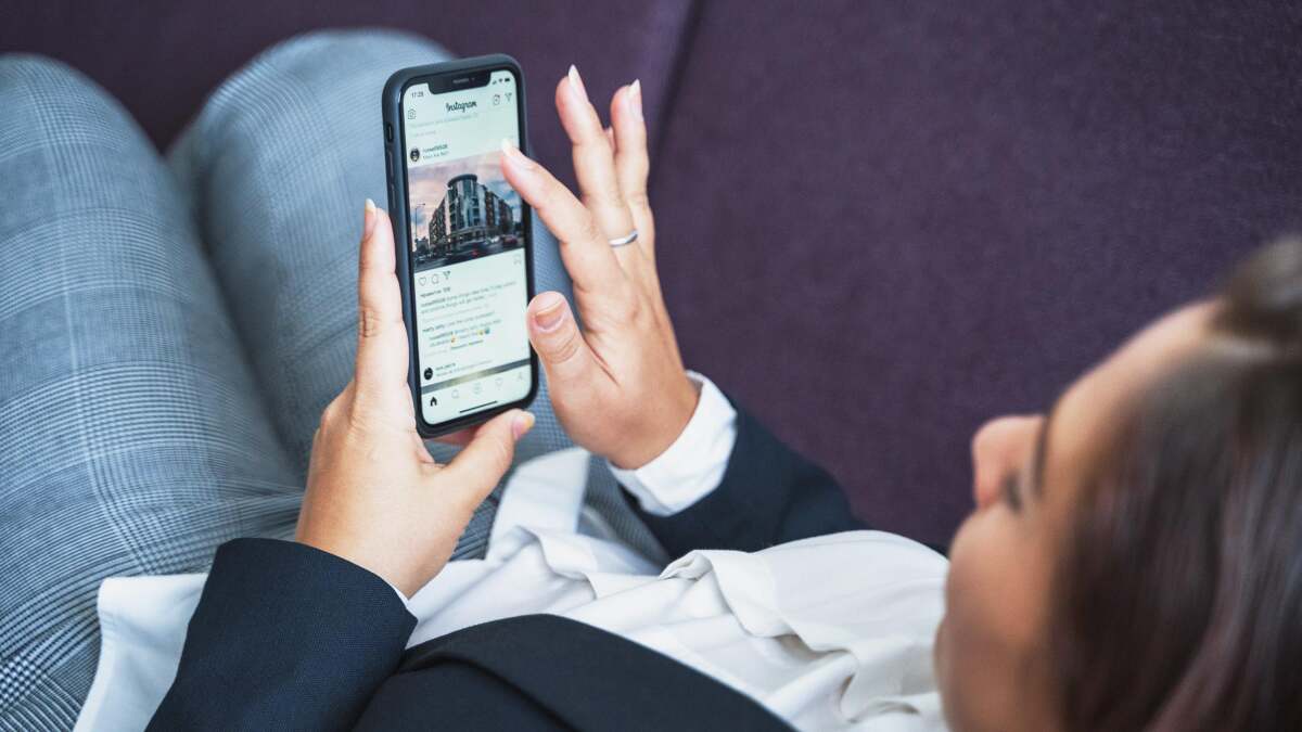كيفية (أخيرًا) التبديل إلى موجز زمني على Instagram