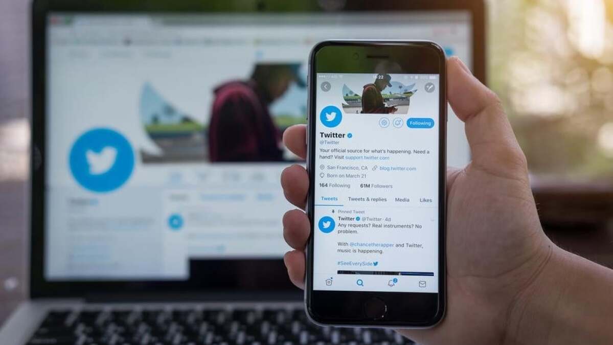 كيفية الحصول على شارة التحقق الزرقاء على حسابك على تويتر