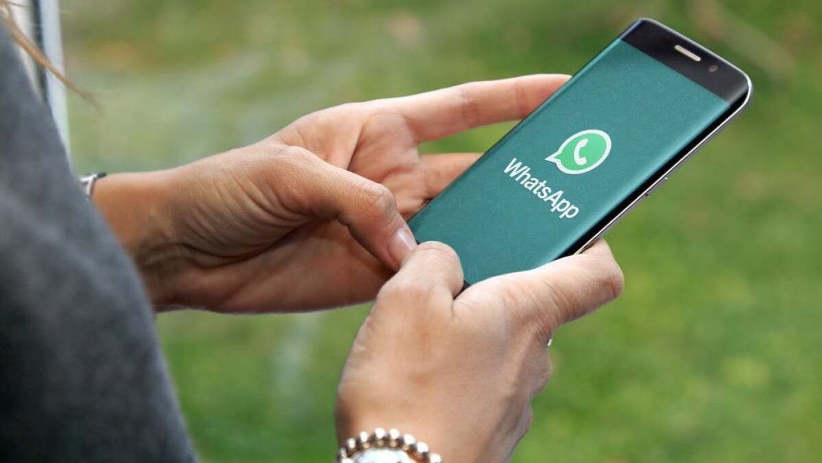 قم بتثبيت آخر تحديث لتطبيق WhatsApp لإصلاح خطأ كبير قم بتثبيت آخر تحديث لتطبيق WhatsApp لإصلاح خطأ كبير