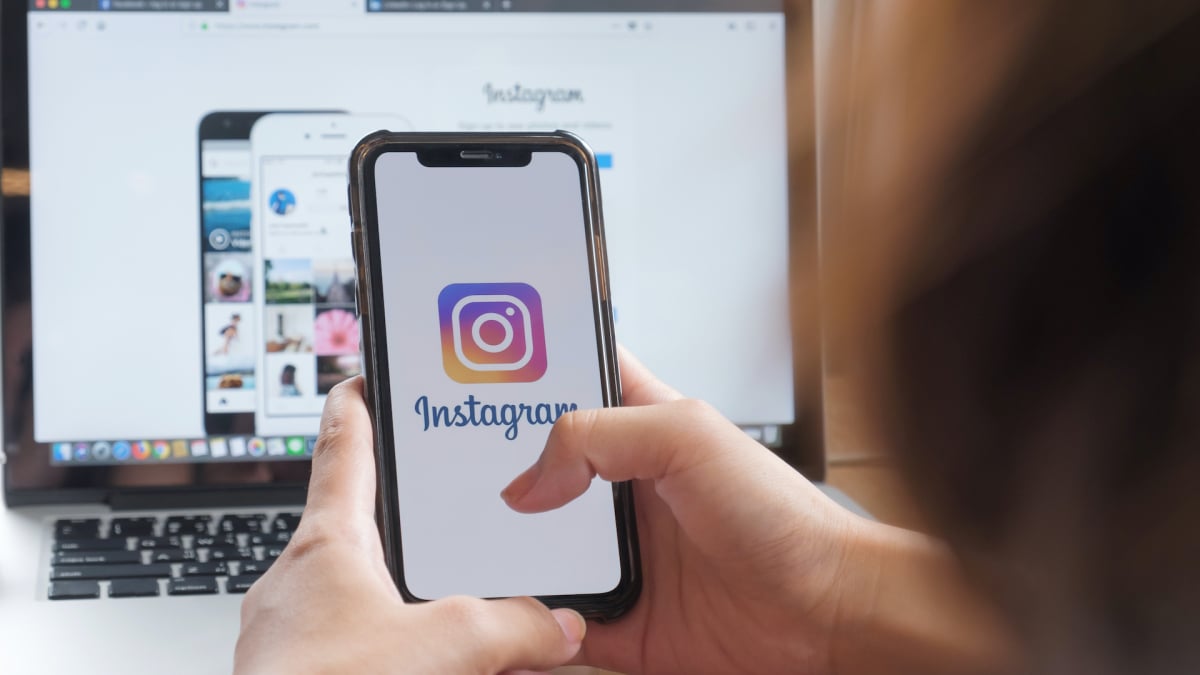 أربعة تطبيقات للهاتف أفضل على الويب