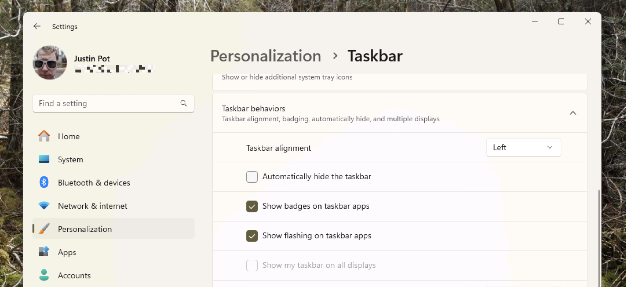 كيفية إخفاء شريط مهام Windows 11 (حتى تحتاج إليه)