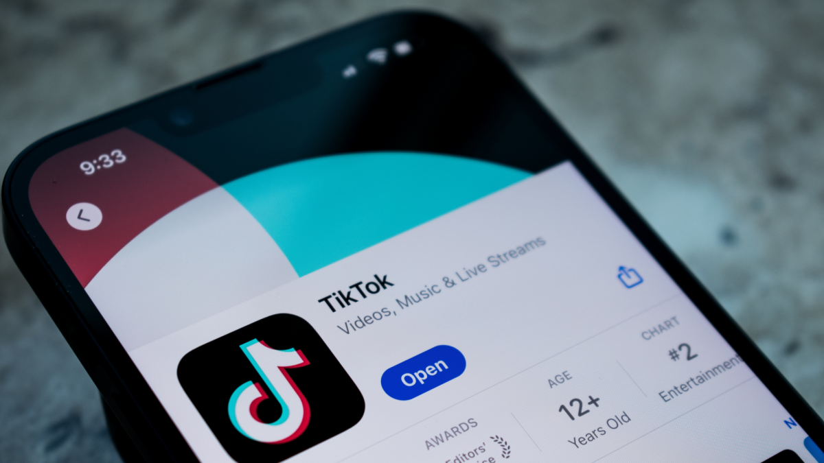 Tiktok يحصل على ملاحظات المجتمع الآن أيضًا